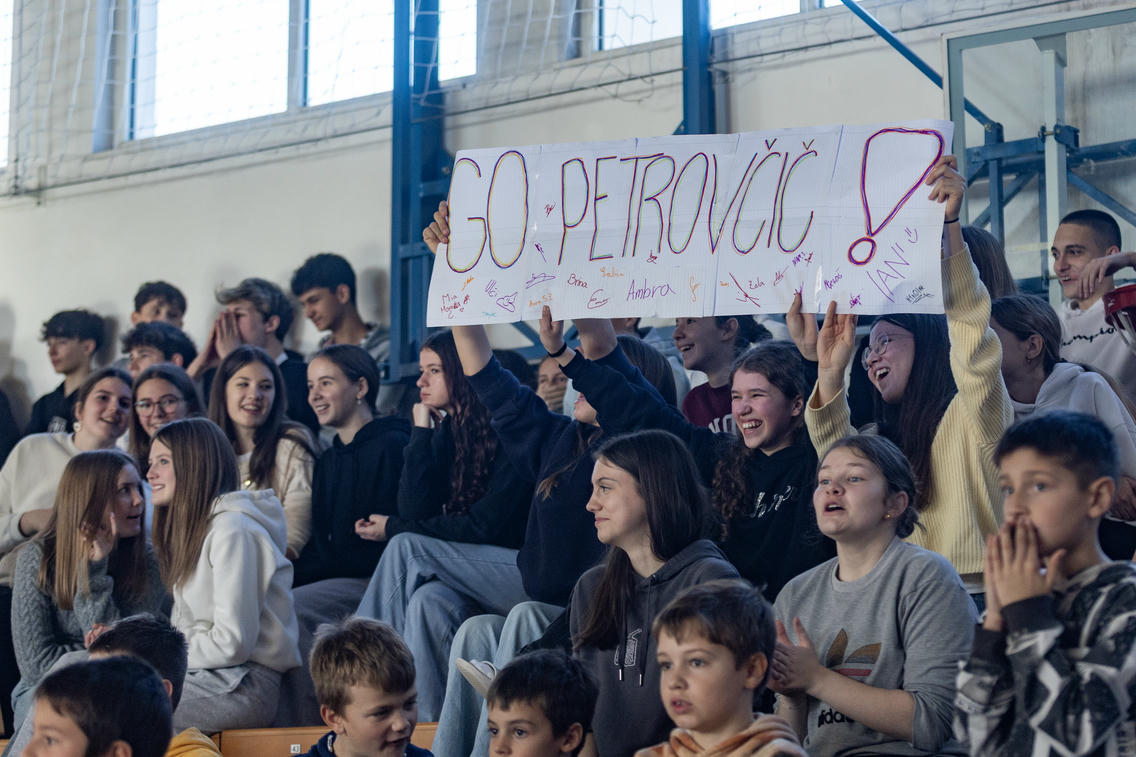 2025 12 11  60 let OS I Roba 95.jpg